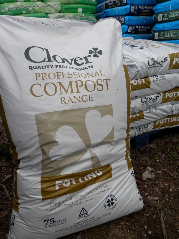 Clover Professional Compost